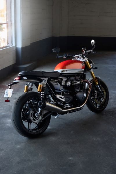OE_SpeedTwin1200RS_MY25_CW4I3732_GE