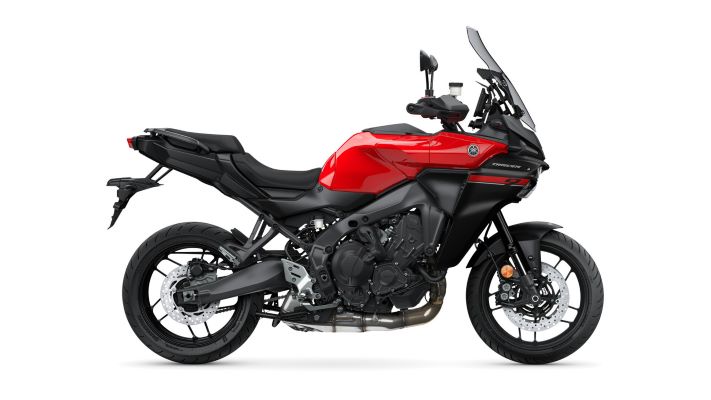 2025-Yamaha-MT09ATRS-EU-Redline-Studio-002-03