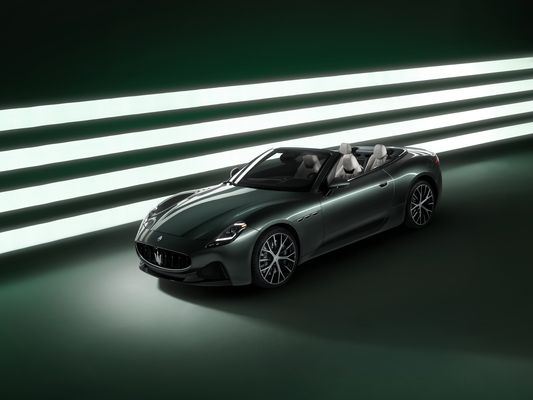 04_Maserati GranCabrio 490 CV