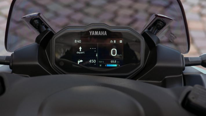 2025_YAM_LMW125AYM_EU_MLGNM1_DET_005_03_preview