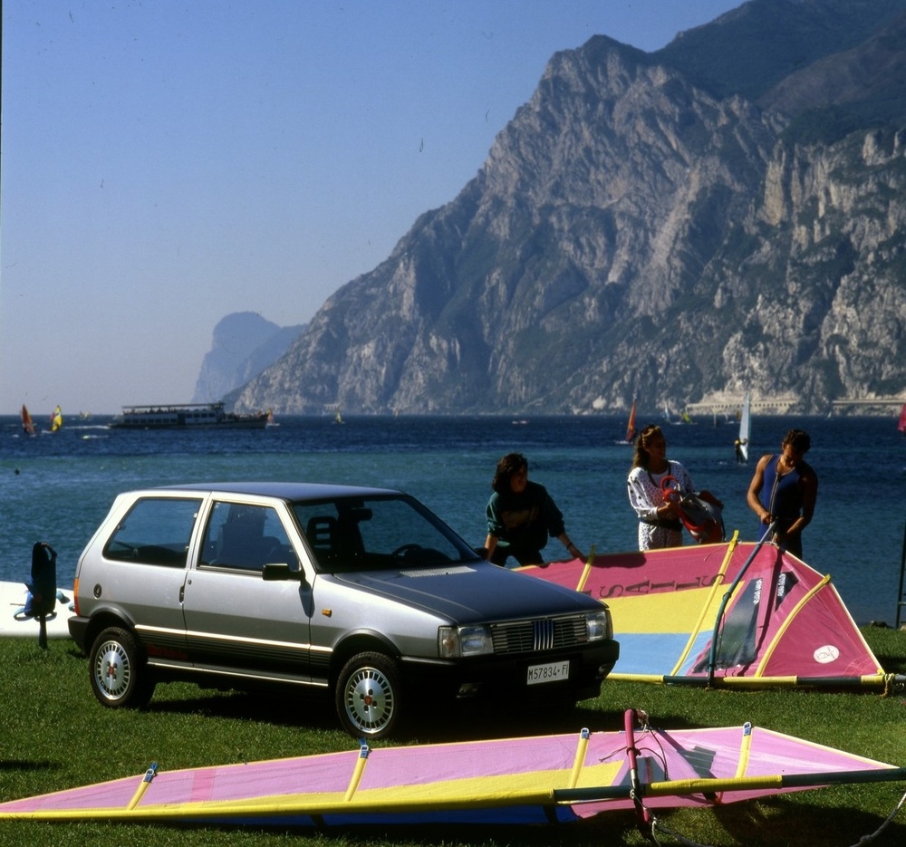 3_Fiat Uno Turbo (1°serie lifting)