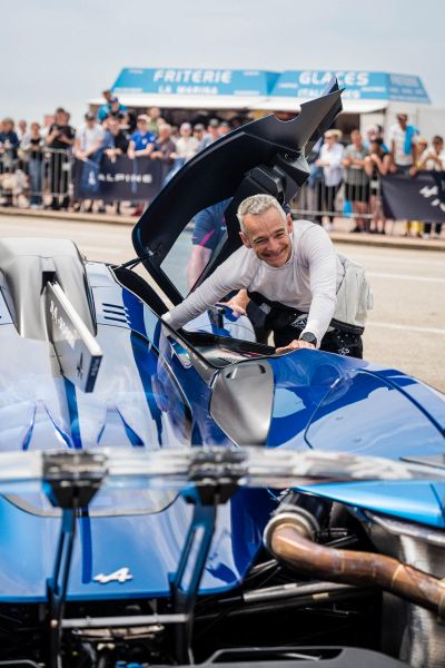 037_Alpine-70ans-Paradesamedi-@vanfleterenprod020
