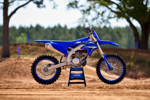 2026_YAM_YZ250F_EU_DPBSE_DET_010_03_preview_maxWidth_600_maxHeight_400_ppi_300_quality_100