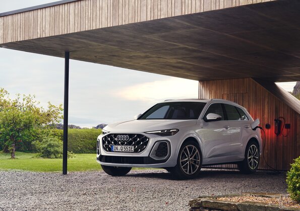 Audi Q5 SUV e-hybrid