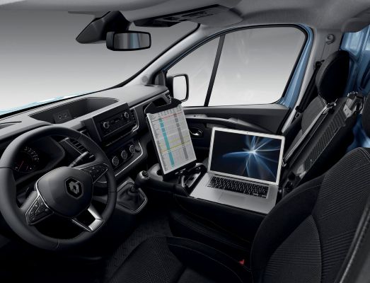 QVloBGdPk91d-images-lq-New Renault Trafic 2021 (3)