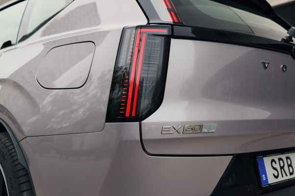 Volvo EX60 media drive
