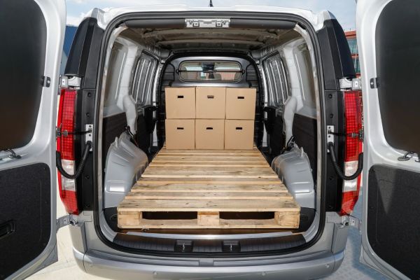 New Hyundai STARIA Electric Cargo