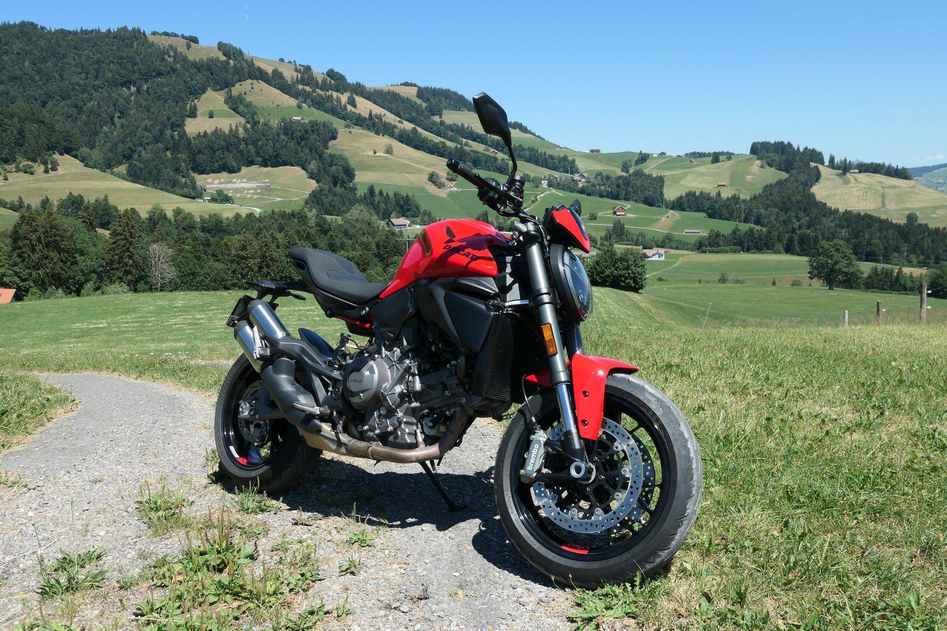 Ducati Monster Seitenansicht 3