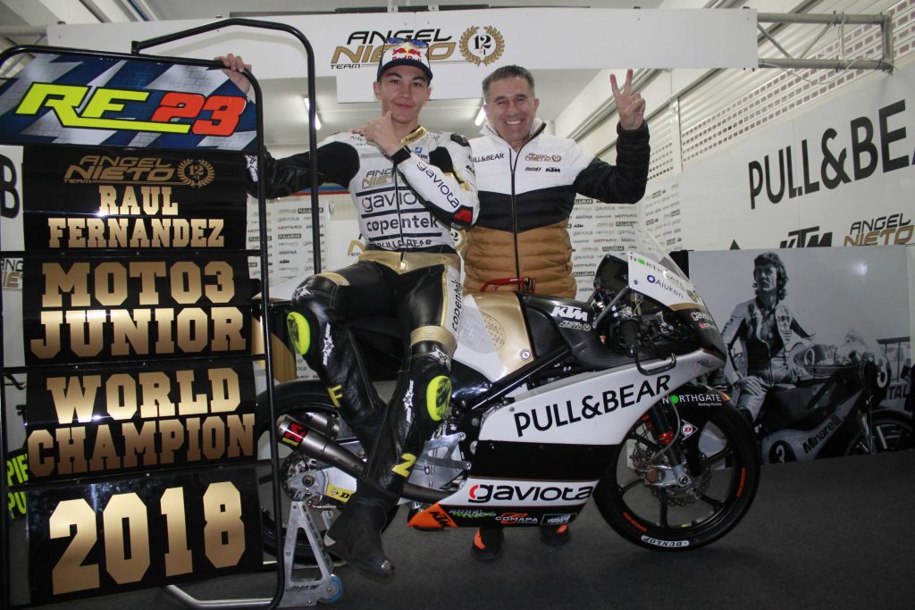 Raùl Fernandez è Campione del Mondo Junior con il team Angel Nieto