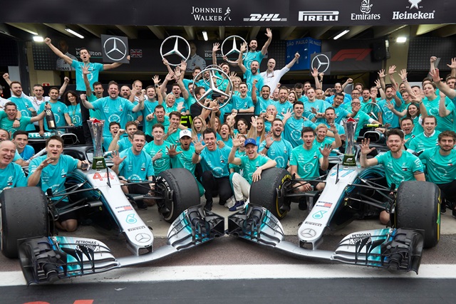 Mercedes zum fünften!