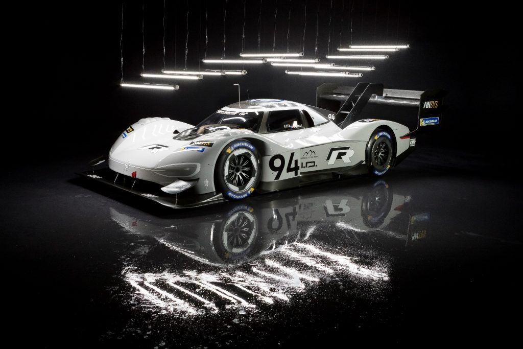 Volkswagen ID. R zweimal zum «Rennwagen des Jahres» gekürt