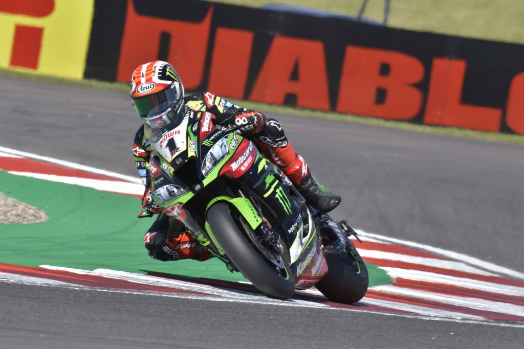 WorldSBK – Tripletta Rea a Donington