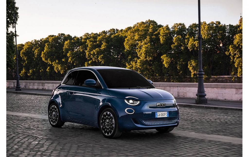 Olivier François al volante della Fiat Nuova 500 – anteprima assoluta del primo test drive