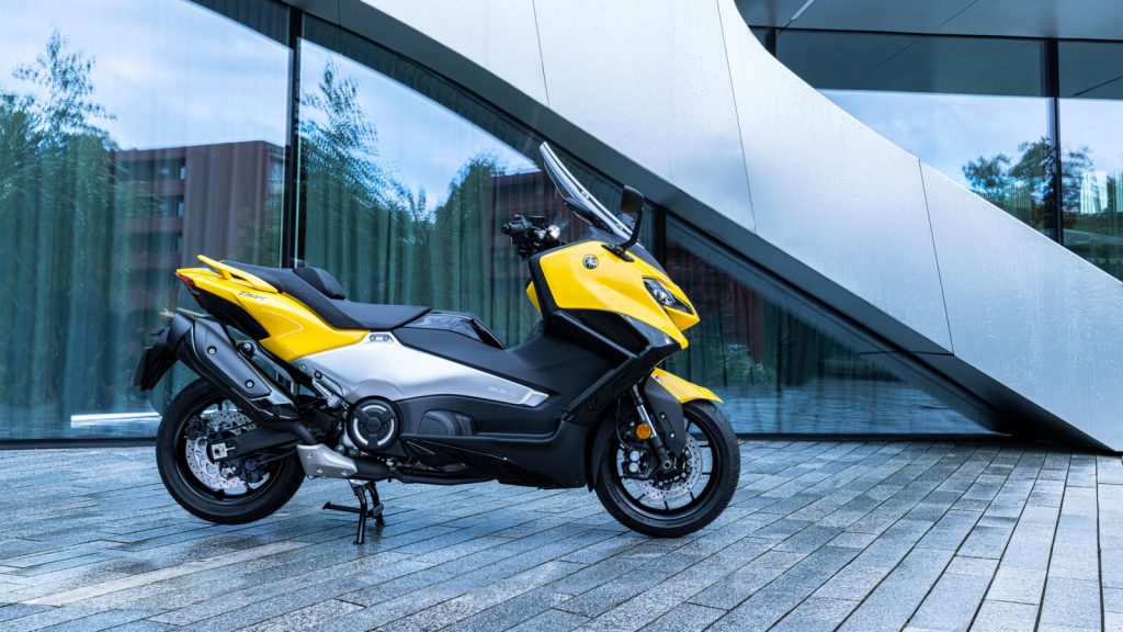 YAMAHA TMAX 2022