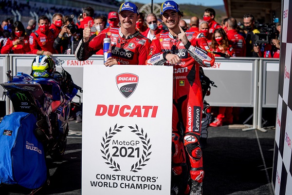 MotoGP_Portimao2021_Bagnaia-vince-Ducati-Mondiale_Costruttori_ducati