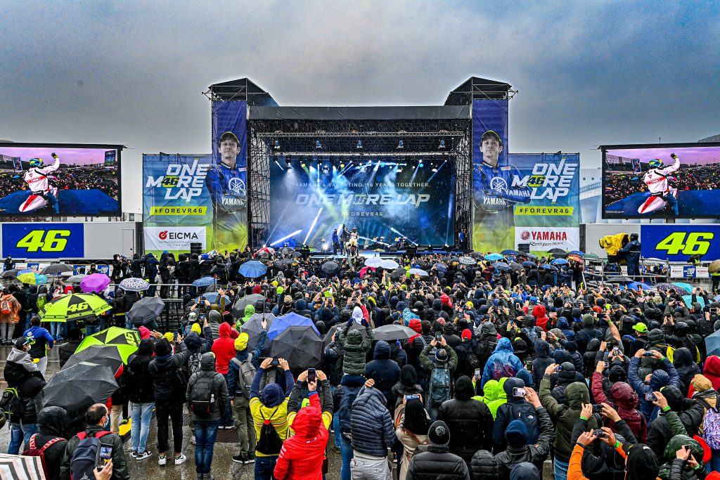 Valentino rock star a Eicma Milano 2021