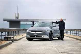 hyundai-extends-partnership-with-bertrand-piccard