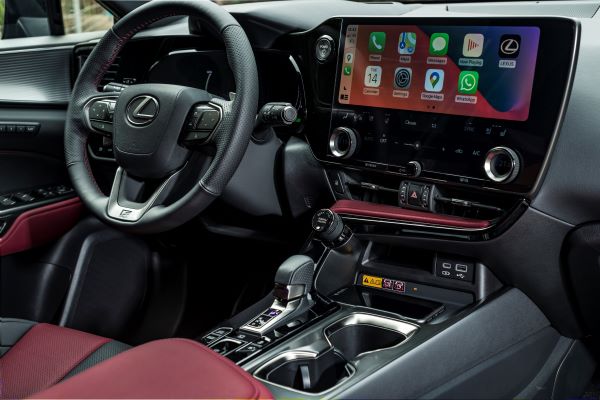 Lexus_NX_Multimedia_and_Connectivity