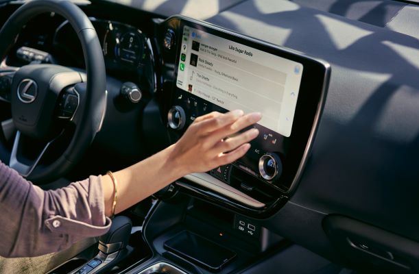 Lexus_NX_Multimedia_and_Connectivity