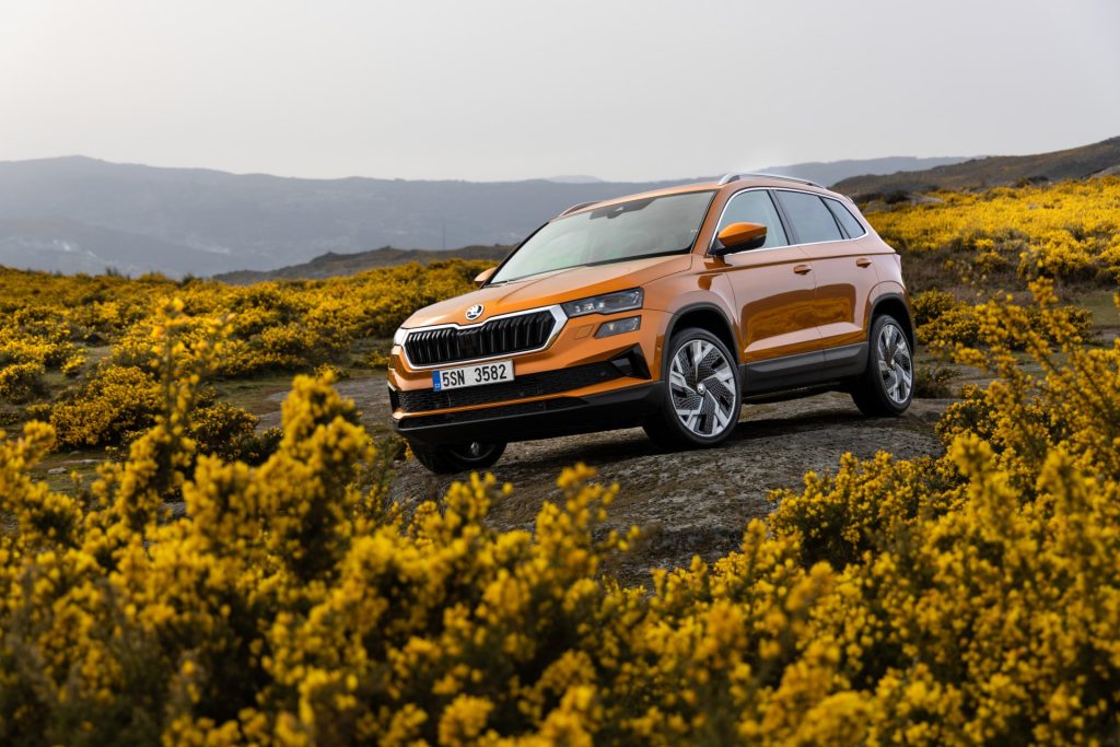 Skoda_Karoq ym22