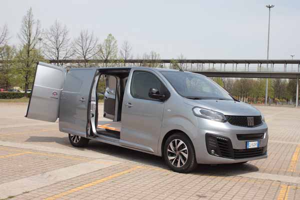 Fiat_e_Scudo_ext_r_offen