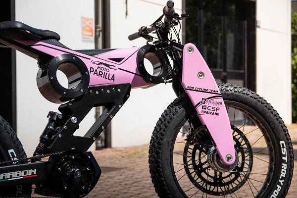 Moto Parilla omaggia il Giro d’Italia