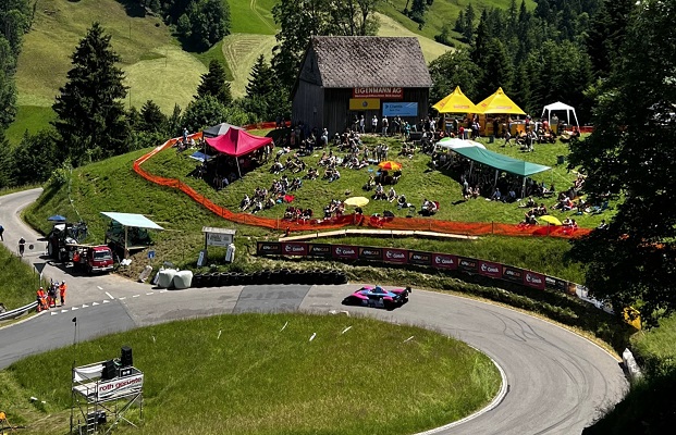 Bergrennen Hemberg: prächtiges Wetter, tolle Stimmung und neue Rekorde