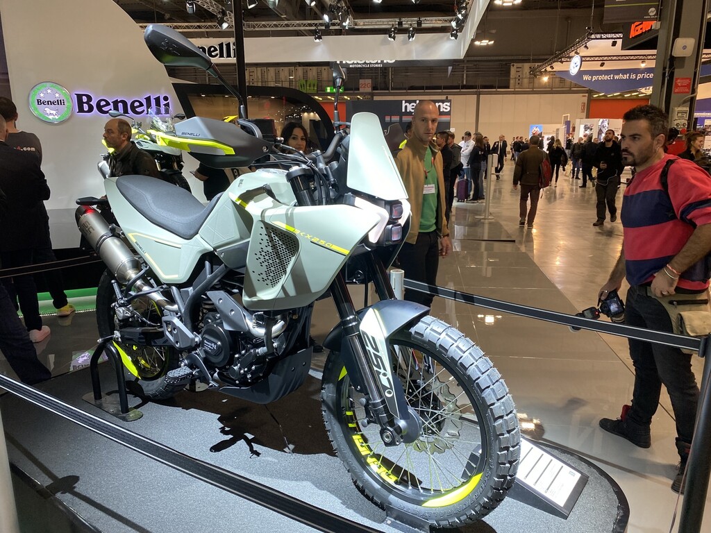 EICMA 2022: Benelli TRK 702 702 X BKX 250 BKX 250 S TNT 500.