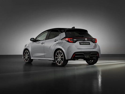 Toyota_Yaris_GR_SPORT_2022_02