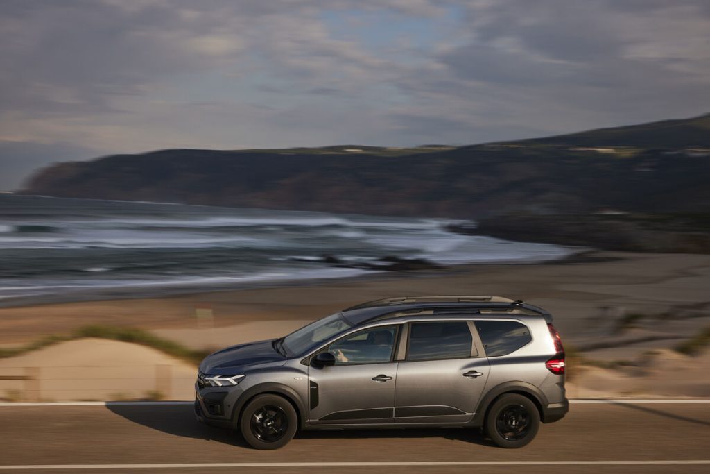 DACIA JOGGER HYBRID (RJI HEV)