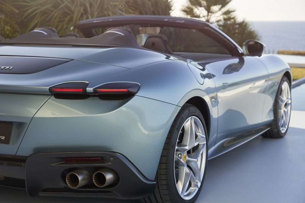 Ferrari_Roma_Spider_11