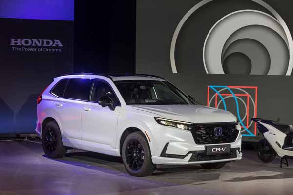 HONDA SHOWCASES AMBITIOUS NEW RANGE OF ELECTRIFIED PRODUCTS AND