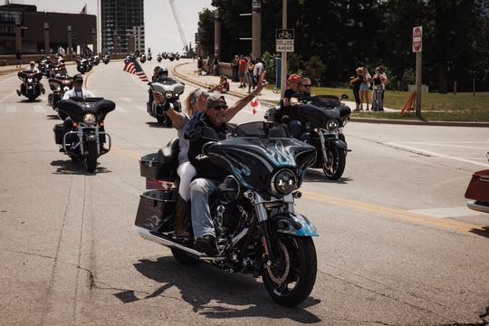 2023HD19_H-D_120th_H~g_Milwaukee_(1)