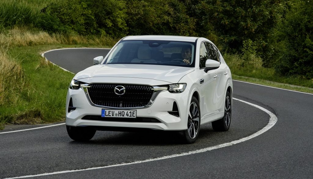 2022_mazda_cx-60_germany_rw_act_031
