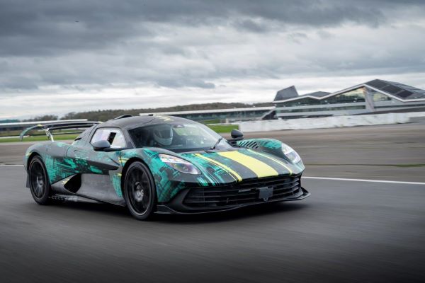 Aston Martin Valhalla_01