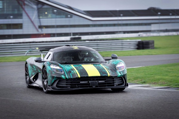 Aston Martin Valhalla_02