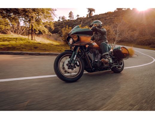 HARLEY-DAVIDSON LANCIA LE COLLEZIONI ICONS E ENTHUSIAST 2024