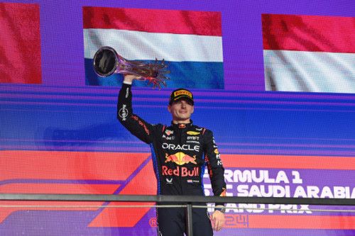 500_maxverstappenredbullracing1stposition
