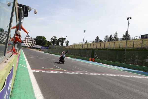 04-mgfe-vallelunga