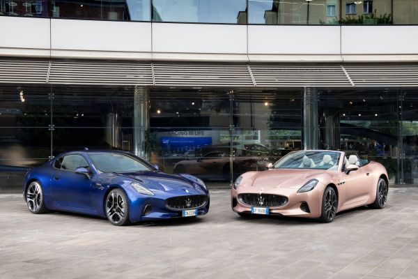 Original-26233-00-maserati-granturismo-grancabrio-modena-plant