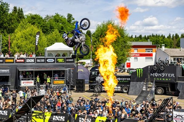 fmx_2025-05-24-HoshiDays-Crunch724-low-5300