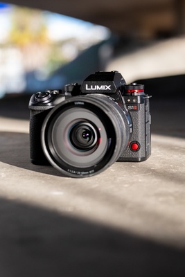 lumix-camera-DC-S1II-lifestyle-image-1