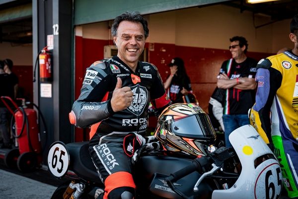 10-capirossi-trofeo-moto-guzzi