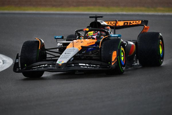 1920_oscarpiastri-mclarenmcl39