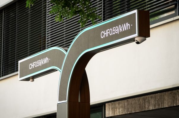 Electraline an der M~achstrasse ZH 3