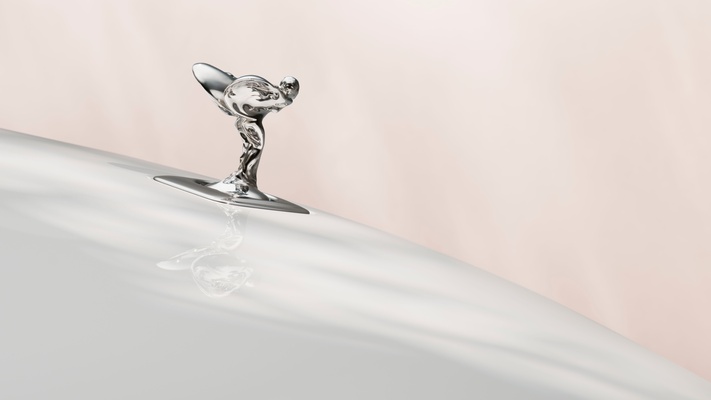 1. Spectre Inspired by Primavera Evanescent - Spirit of Ecstasy