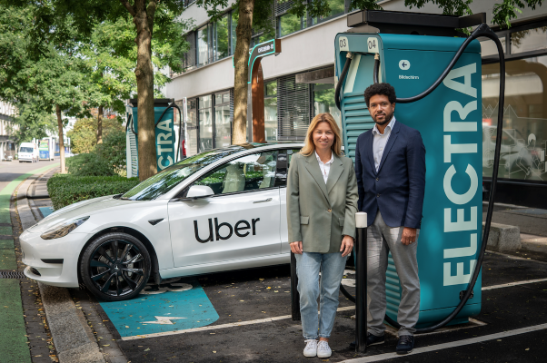 CON ELECTRA E UBER RICARICA PIÙ VELOCE E CONVENIENTE