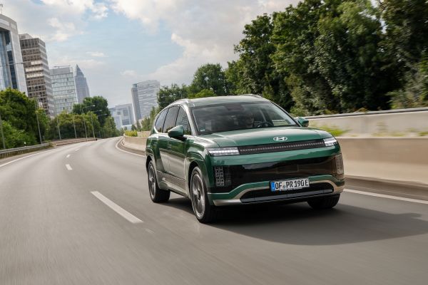 hyundai-ioniq-9-0725-exterior-26_jpg_bfc_off