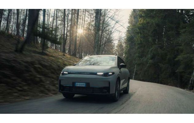 849f4483fb291e5385d68a6901394f732d89552b-68ff4b9bc8b2c