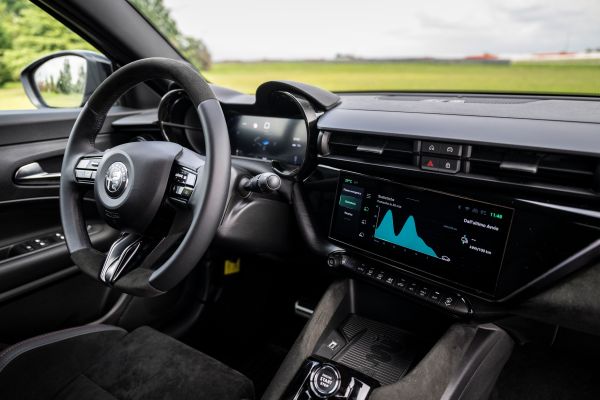 AlfaRomeoJunior-Interiors11